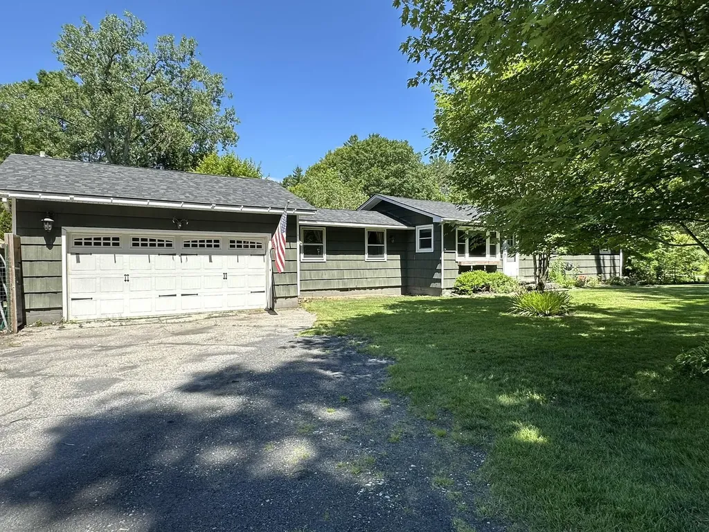 1923 Drake Road Castleton VT 05732