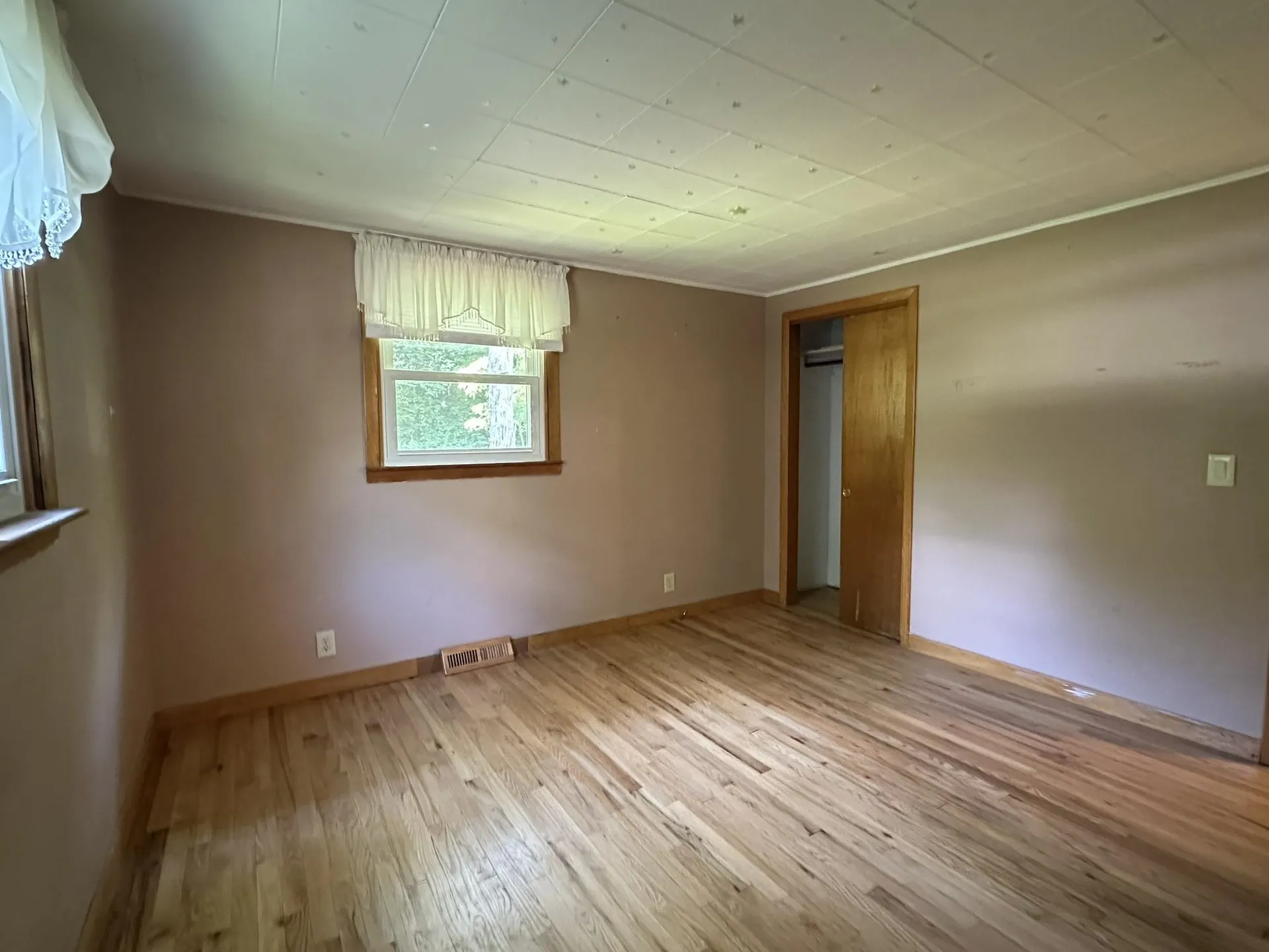 1923 Drake Road Castleton VT 05732