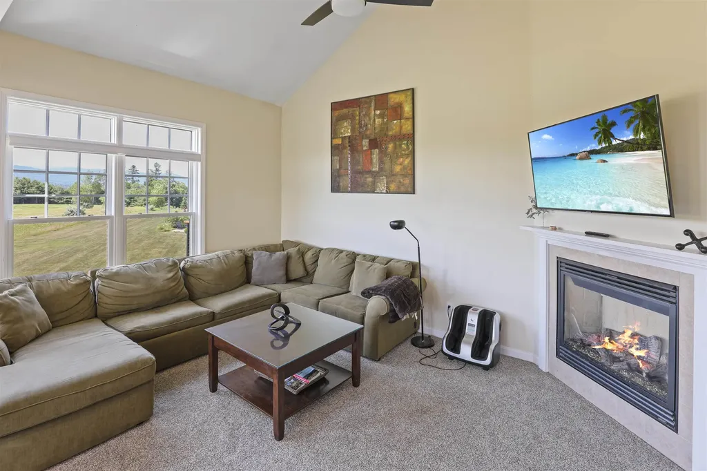 55 Lafayette Road Thornton NH 03285