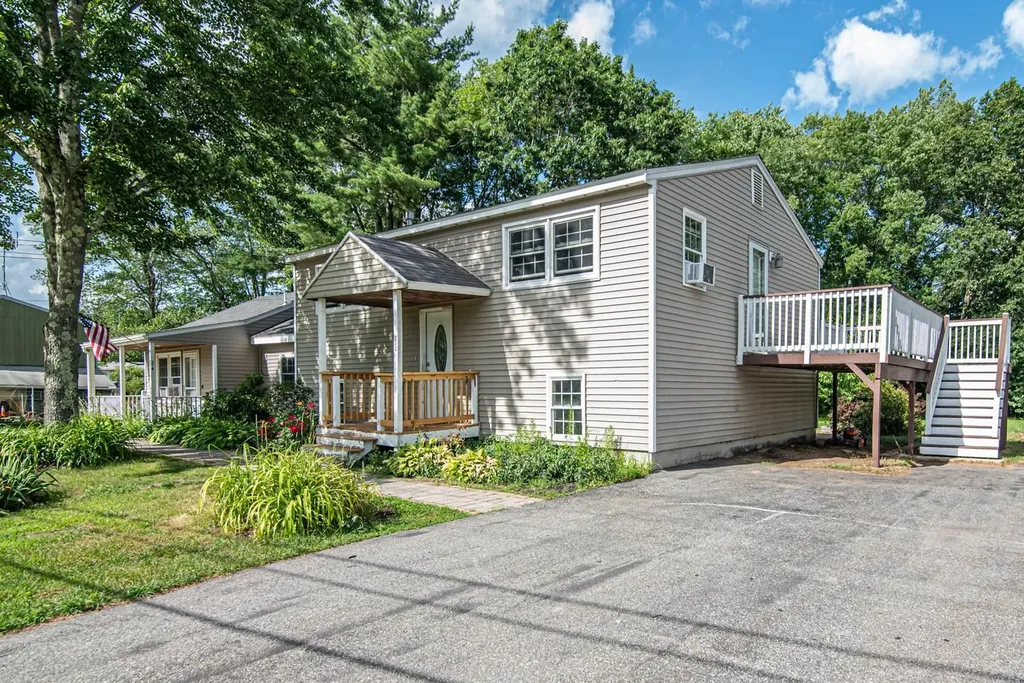 21 Elm Street Epping NH 03042