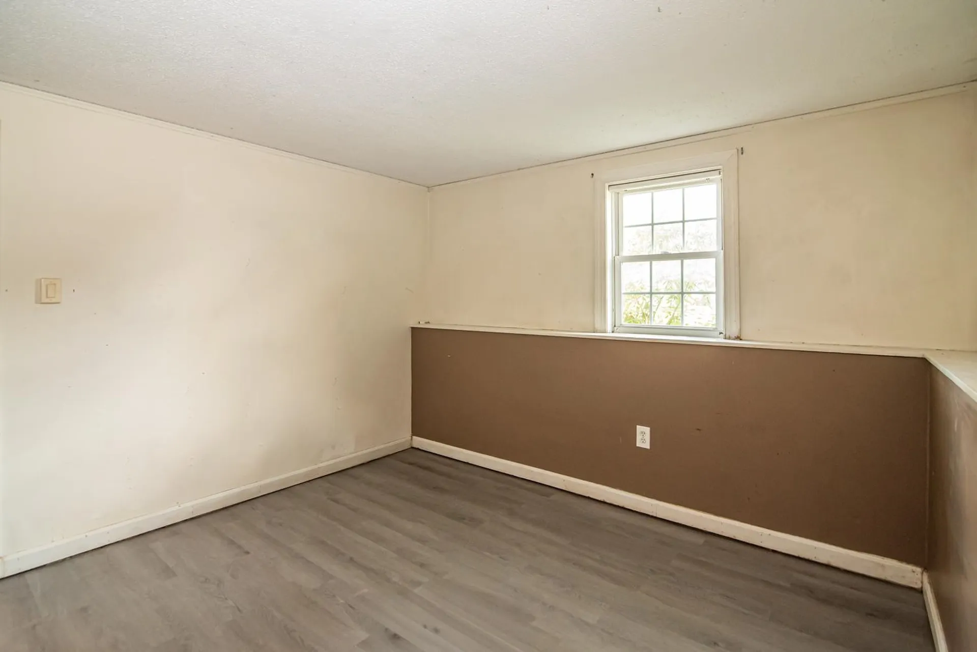 21 Elm Street Epping NH 03042