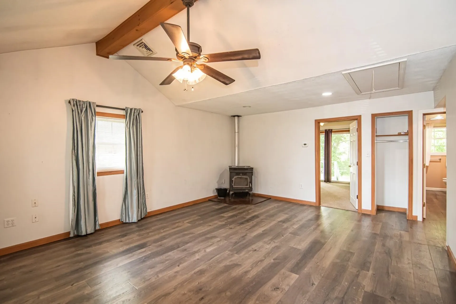 21 Elm Street Epping NH 03042