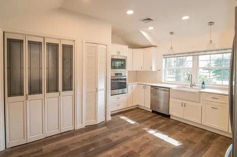 21 Elm Street Epping NH 03042