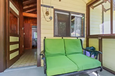 38 Range Road Holderness NH 03245