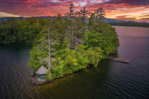 38 Range Road Holderness NH 03245