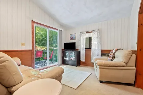 38 Range Road Holderness NH 03245