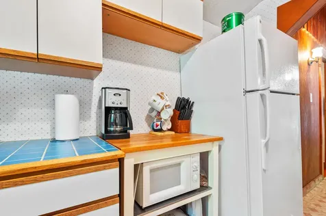 38 Range Road Holderness NH 03245