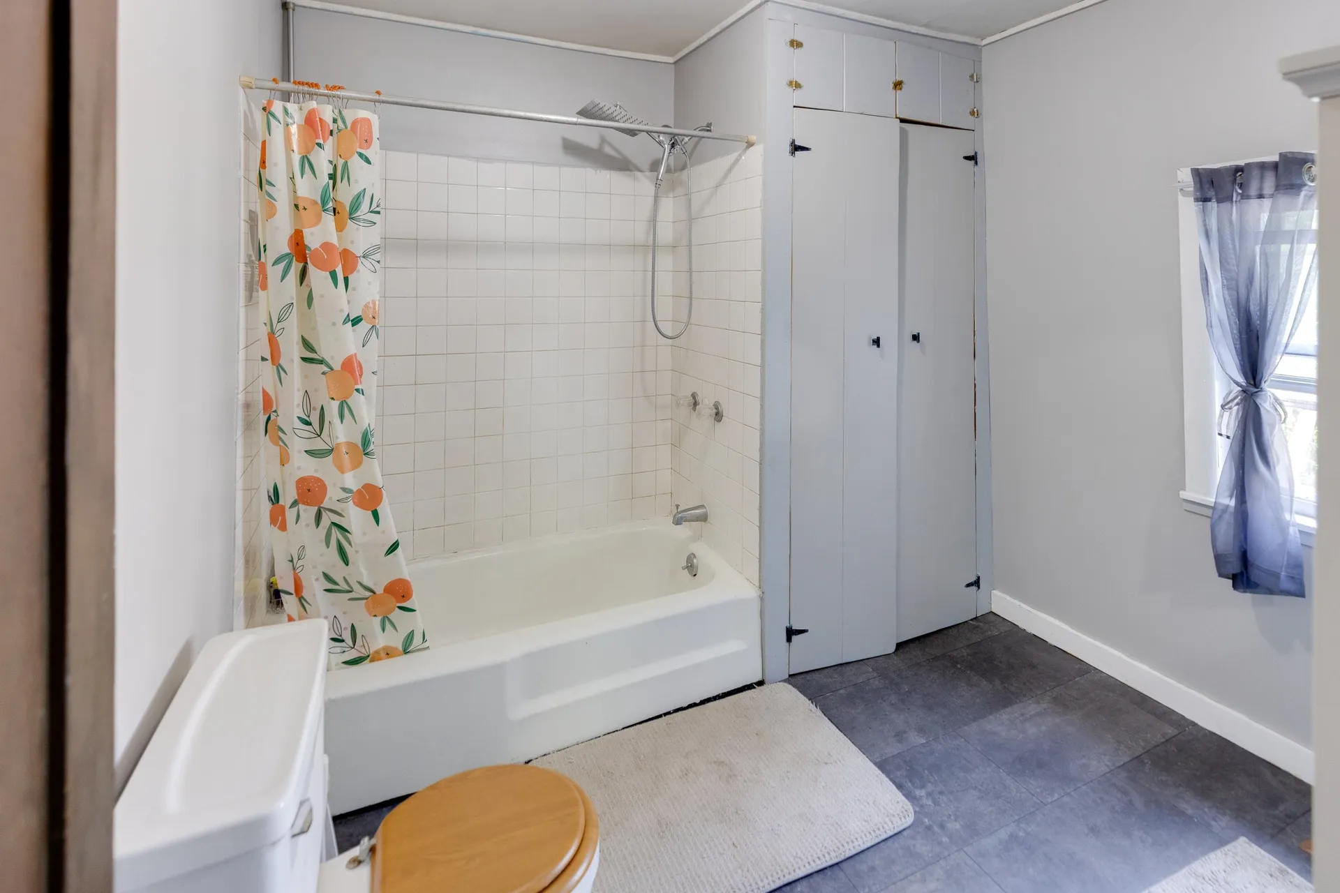 28 Miles Road Benton NH 03785