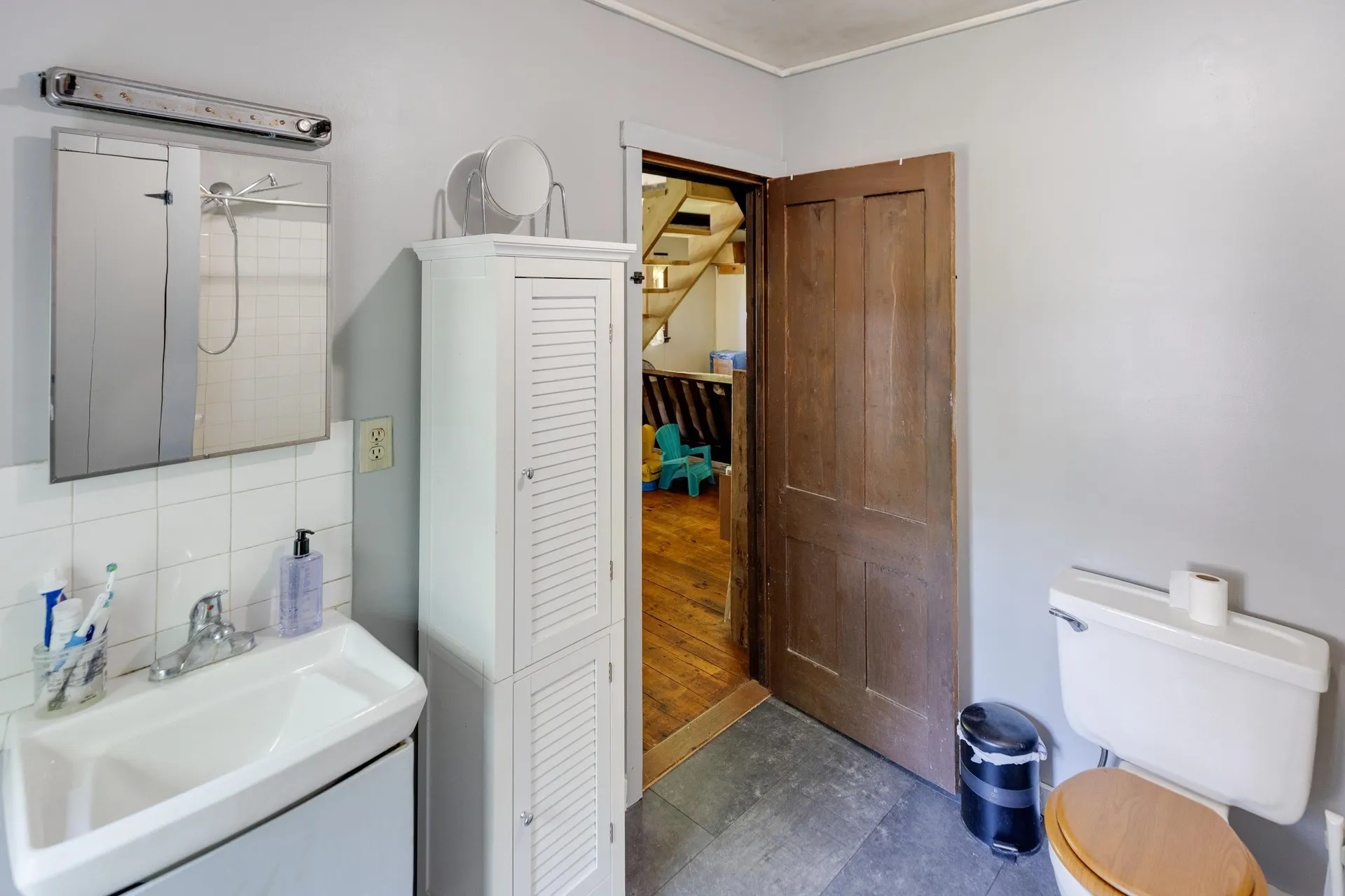 28 Miles Road Benton NH 03785