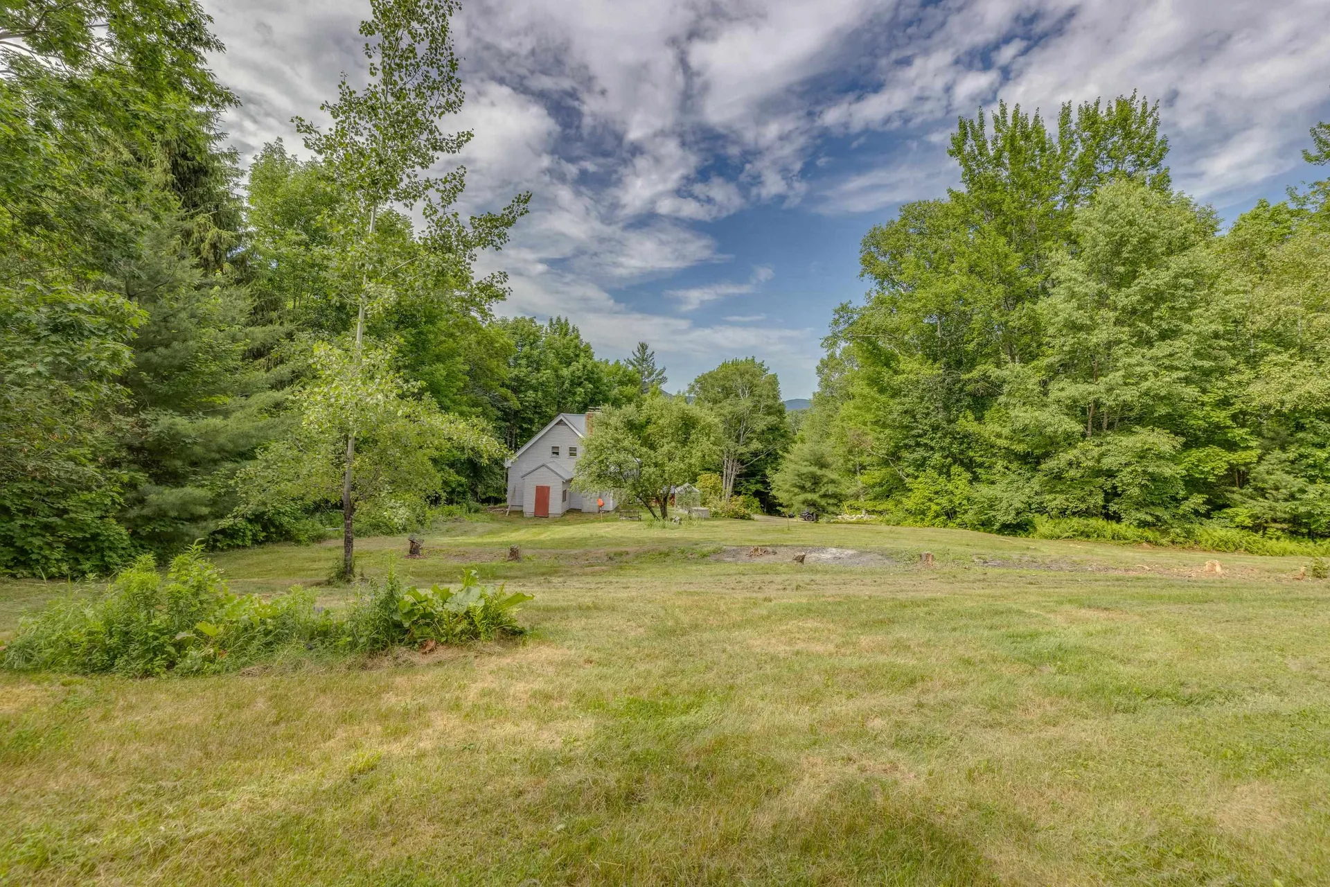 28 Miles Road Benton NH 03785