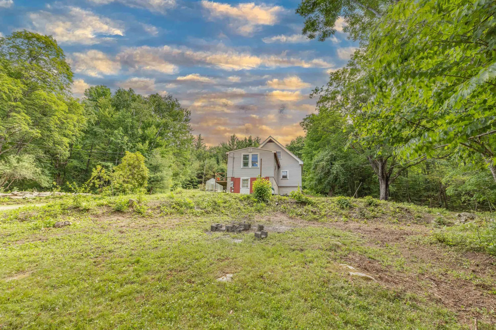 28 Miles Road Benton NH 03785