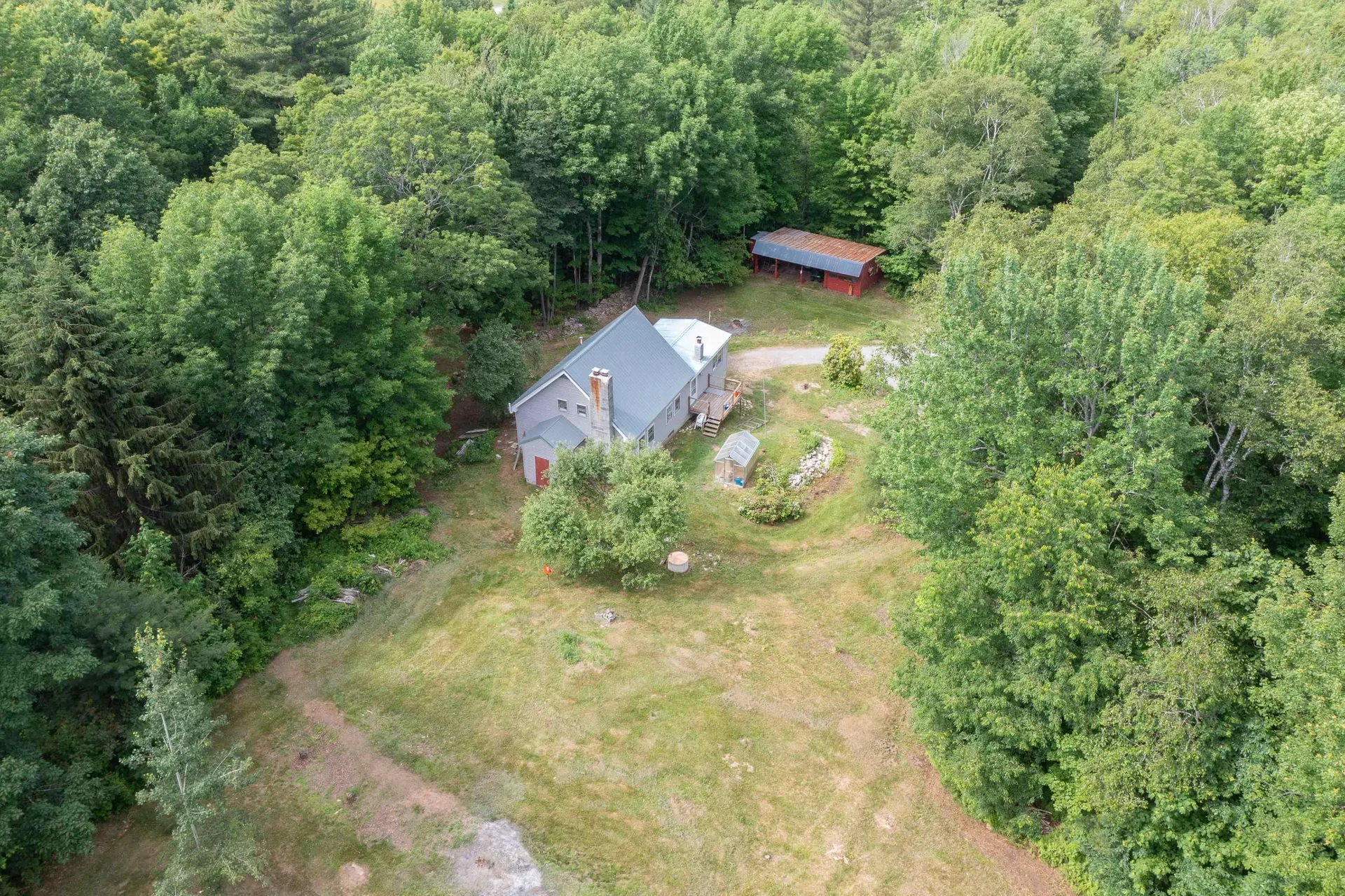 28 Miles Road Benton NH 03785