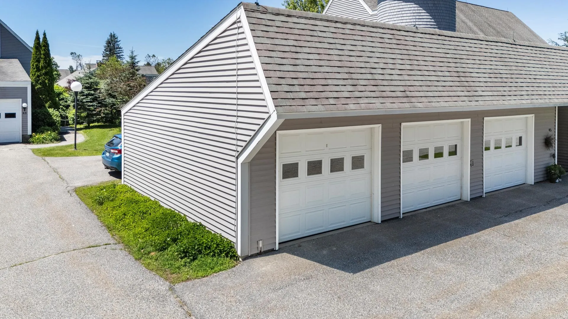 39 Hilltop Place New London NH 03257