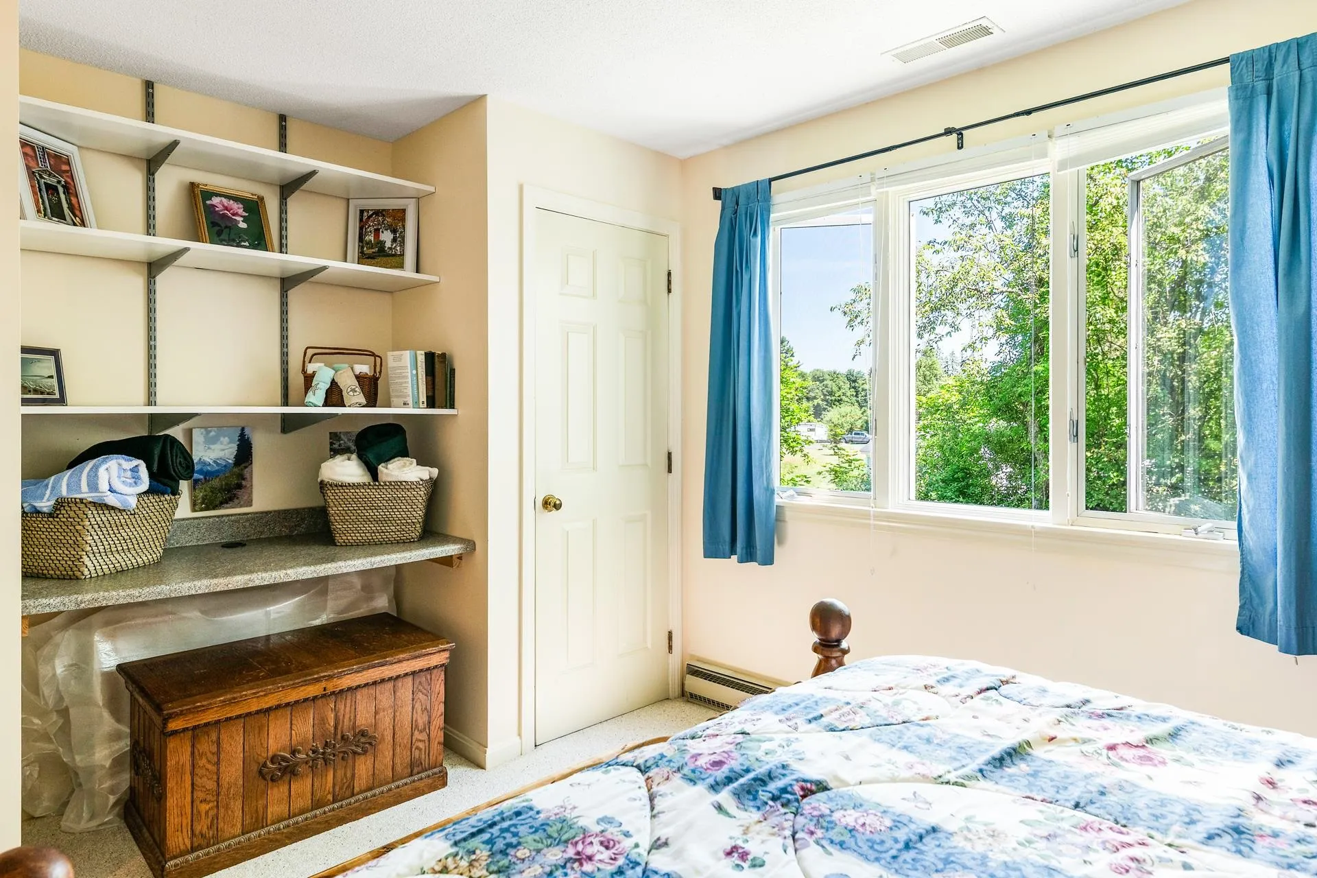 39 Hilltop Place New London NH 03257