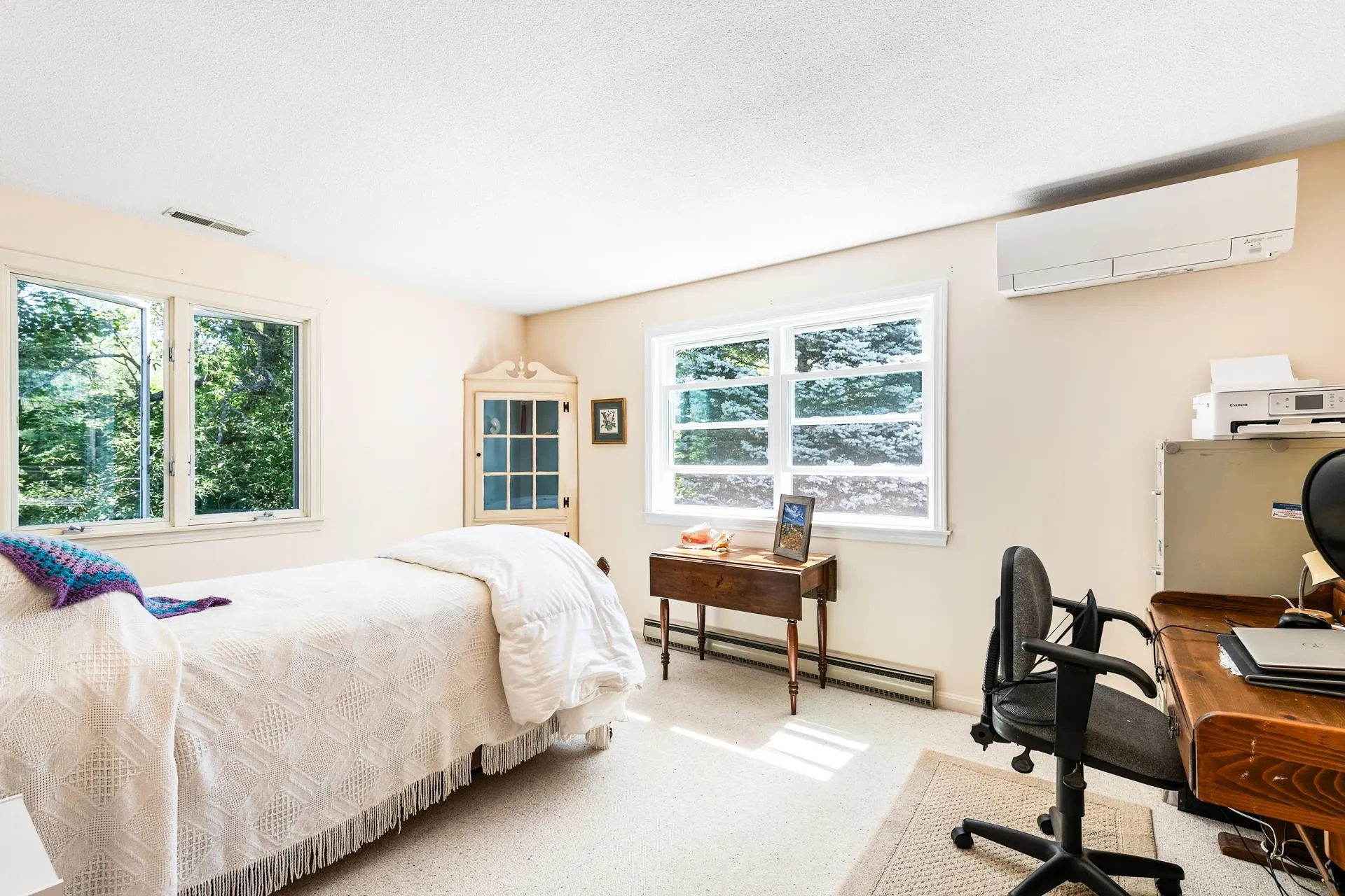 39 Hilltop Place New London NH 03257