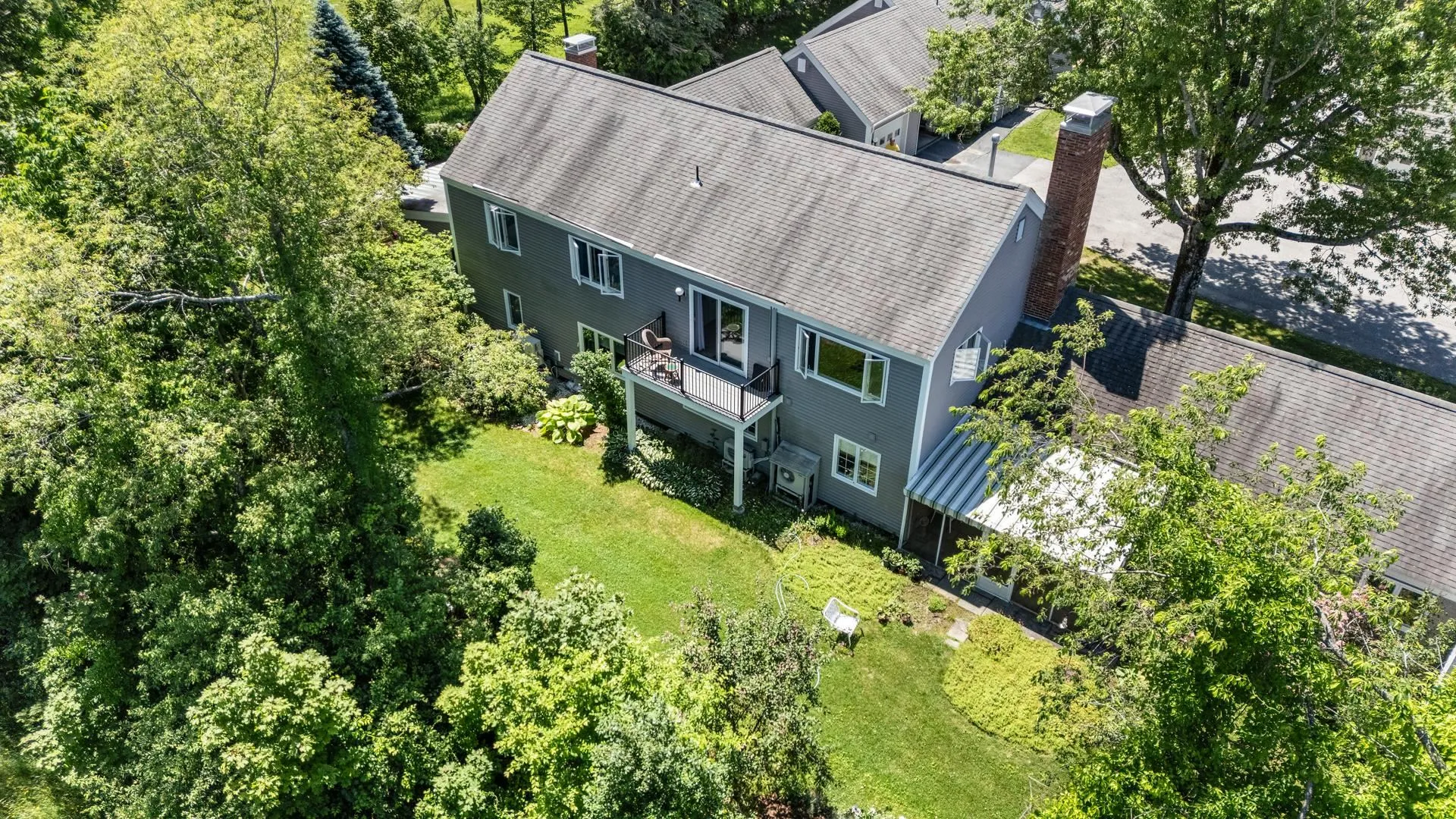 39 Hilltop Place New London NH 03257