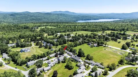 39 Hilltop Place New London NH 03257