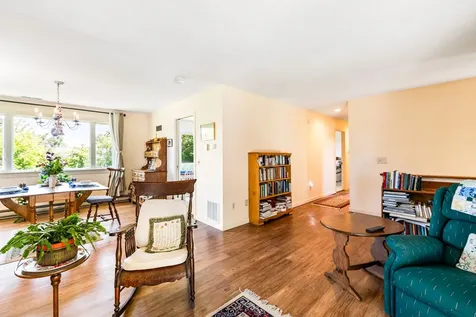 39 Hilltop Place New London NH 03257