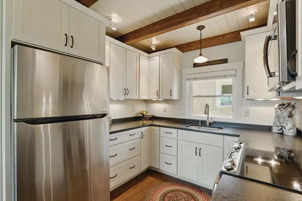 135 Weirs Road Gilford NH 03249