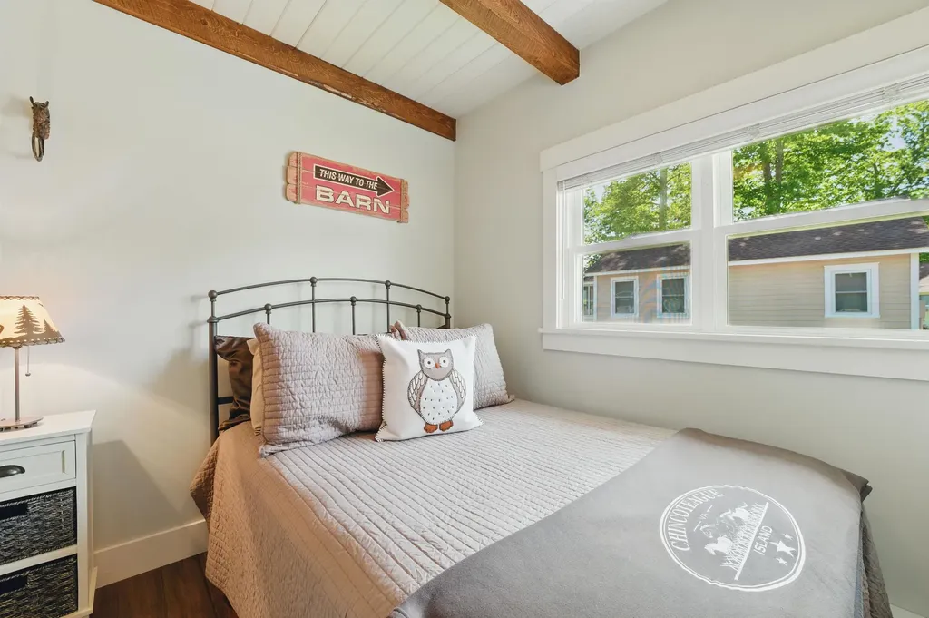 135 Weirs Road Gilford NH 03249