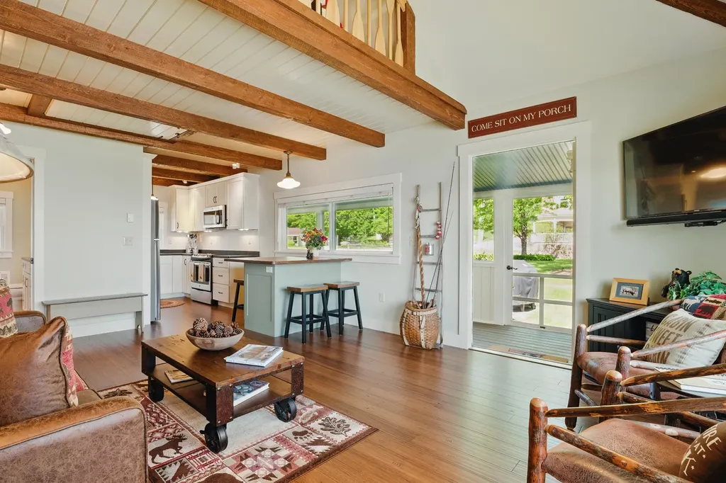 135 Weirs Road Gilford NH 03249