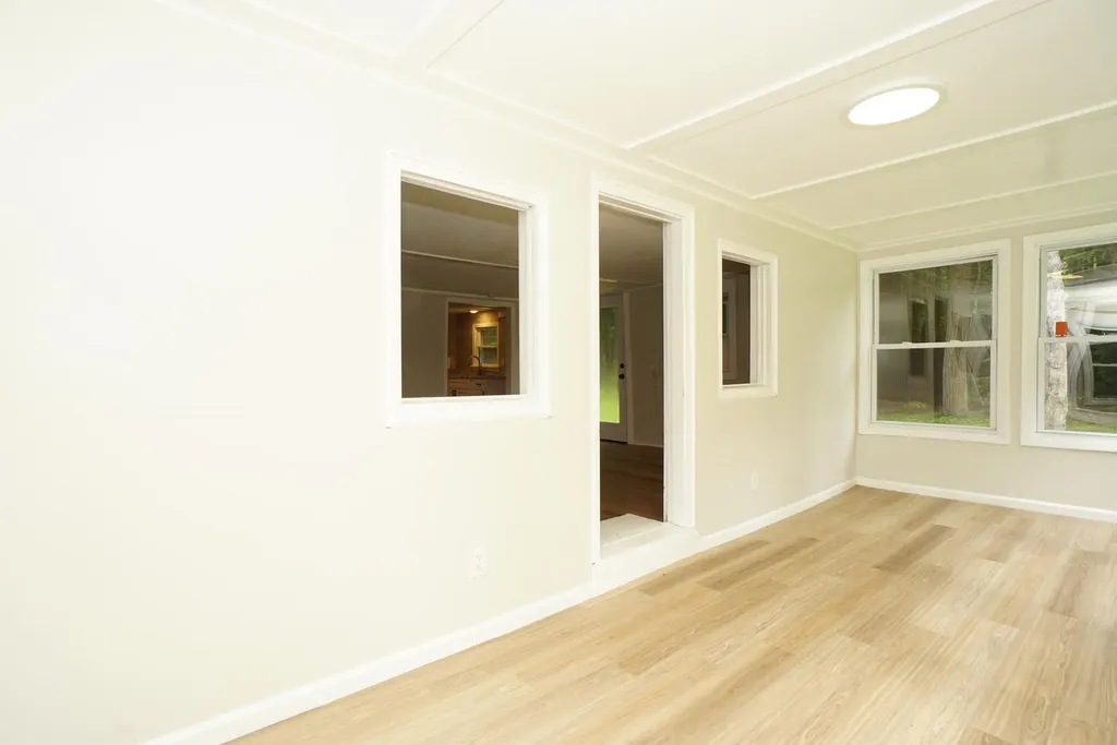 344 Roby Road Sutton NH 03273