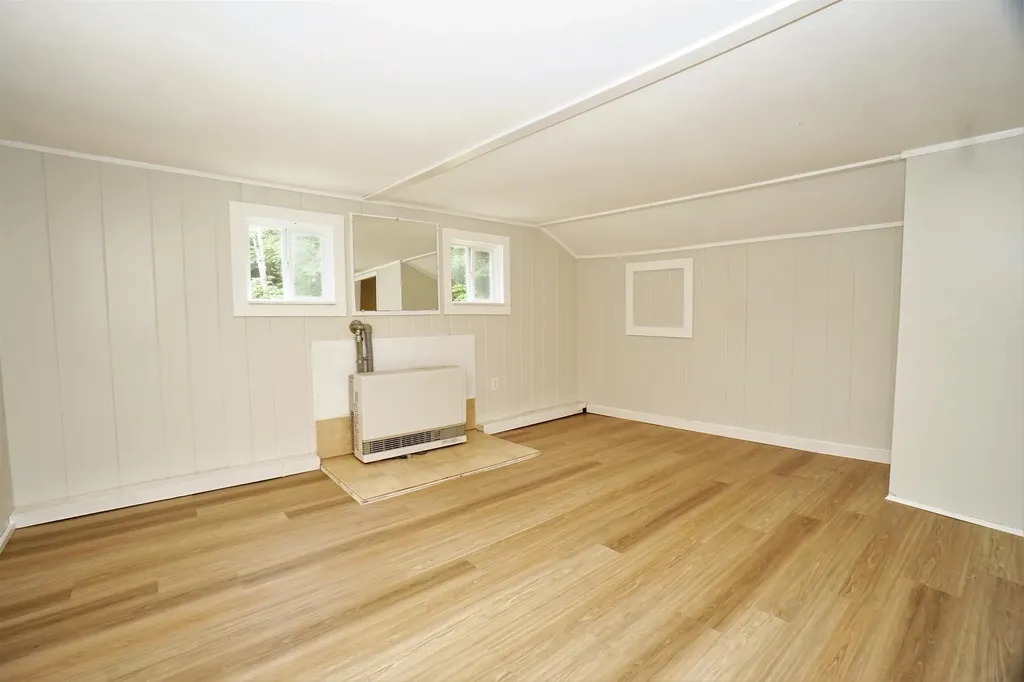 344 Roby Road Sutton NH 03273