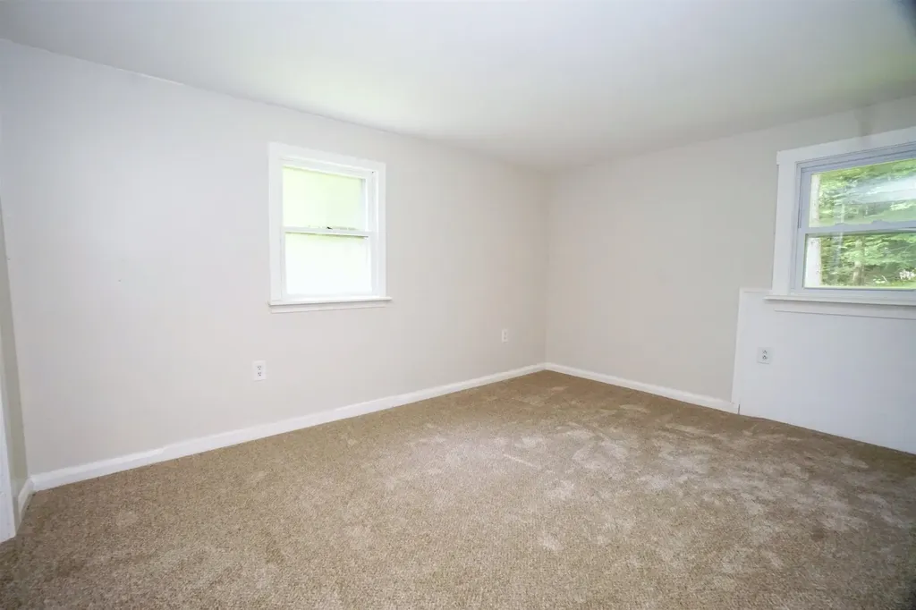 344 Roby Road Sutton NH 03273