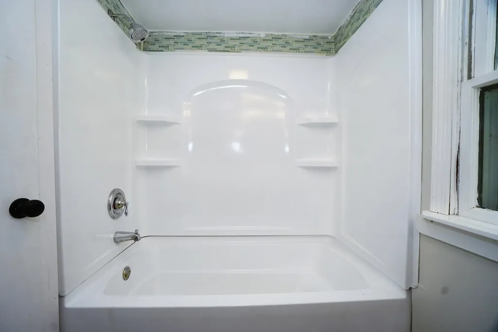 344 Roby Road Sutton NH 03273