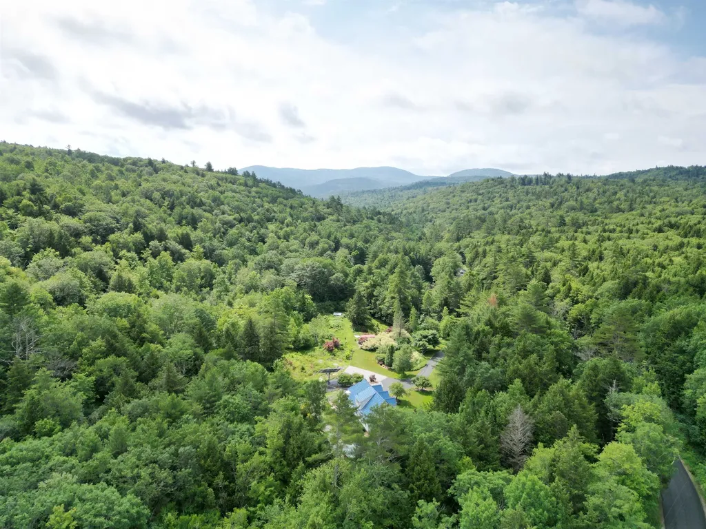 344 Roby Road Sutton NH 03273