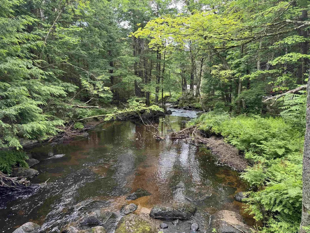 344 Roby Road Sutton NH 03273