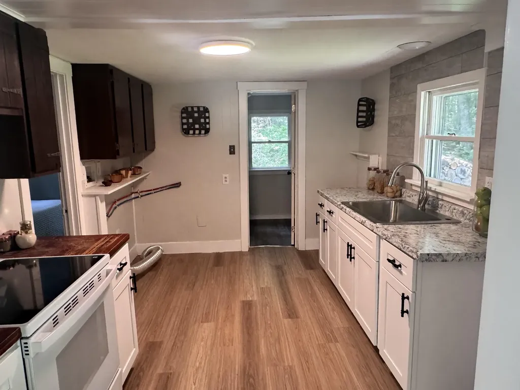 344 Roby Road Sutton NH 03273