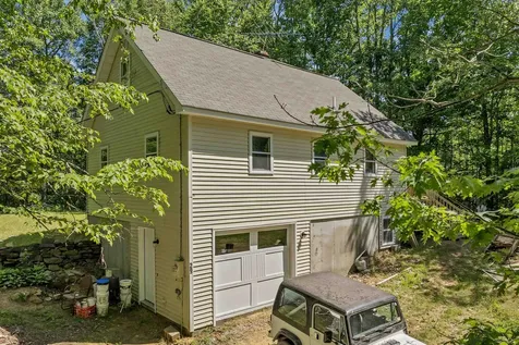 29 Karen Drive Belmont NH 03220