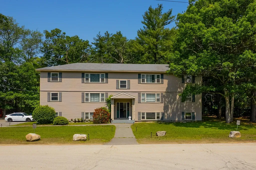 4 Shady Lane Plaistow NH 03865