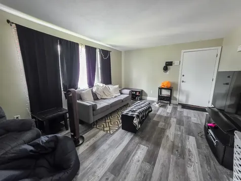 4 Shady Lane Plaistow NH 03865