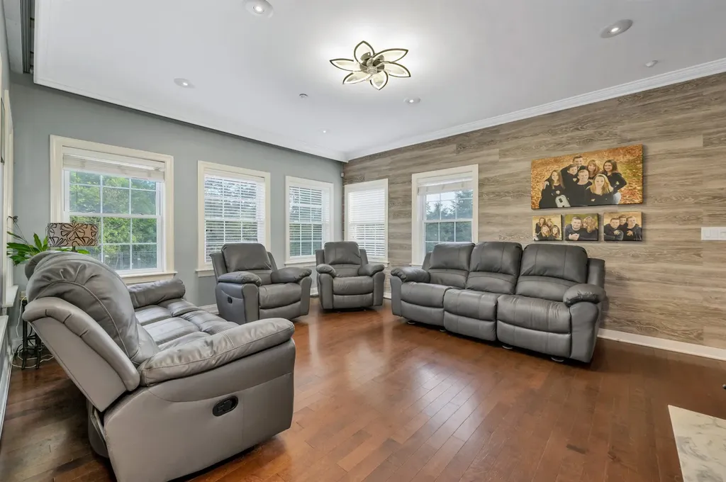 4 Black Bear Court Lebanon NH 03766