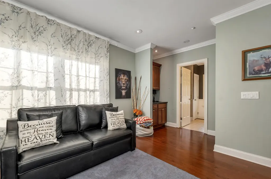 4 Black Bear Court Lebanon NH 03766