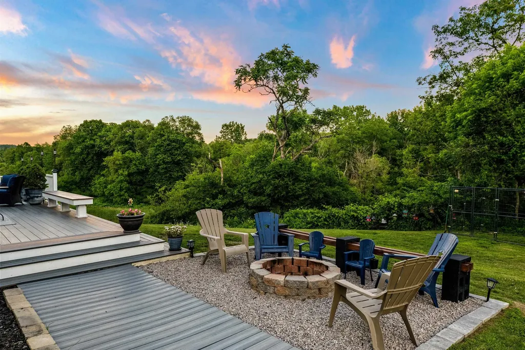 4 Black Bear Court Lebanon NH 03766