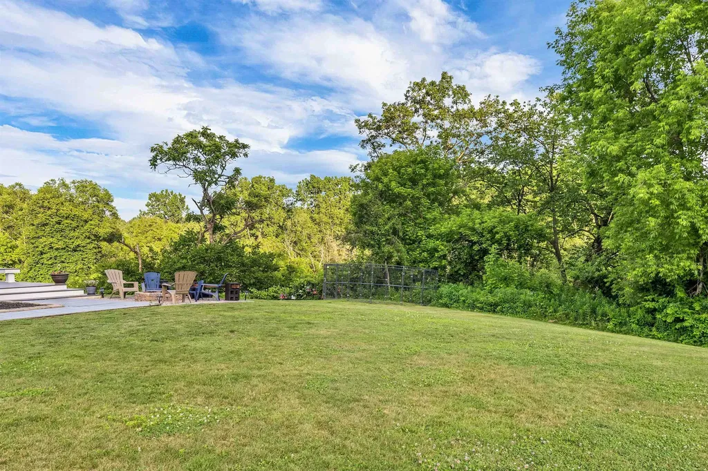 4 Black Bear Court Lebanon NH 03766