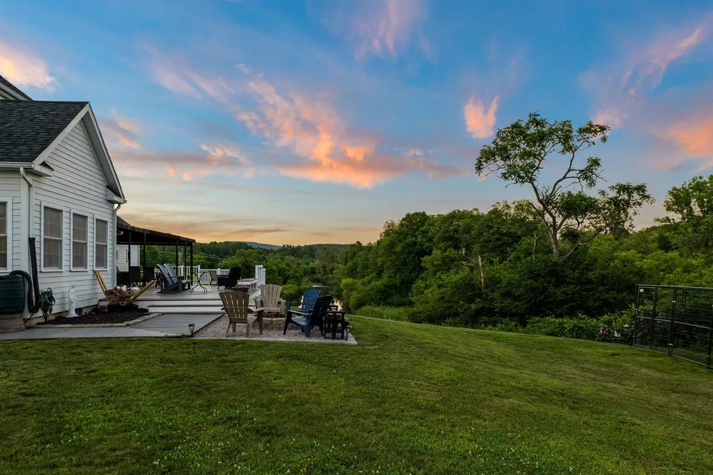 4 Black Bear Court Lebanon NH 03766