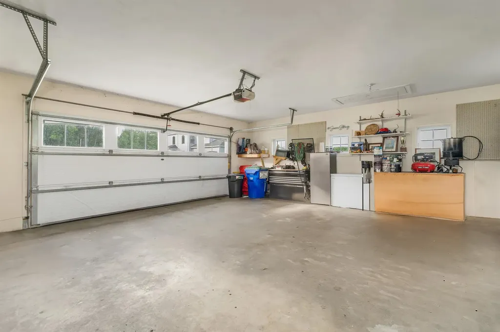 4 Black Bear Court Lebanon NH 03766