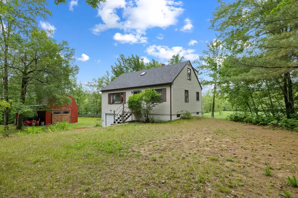 569 Francestown Road New Boston NH 03070