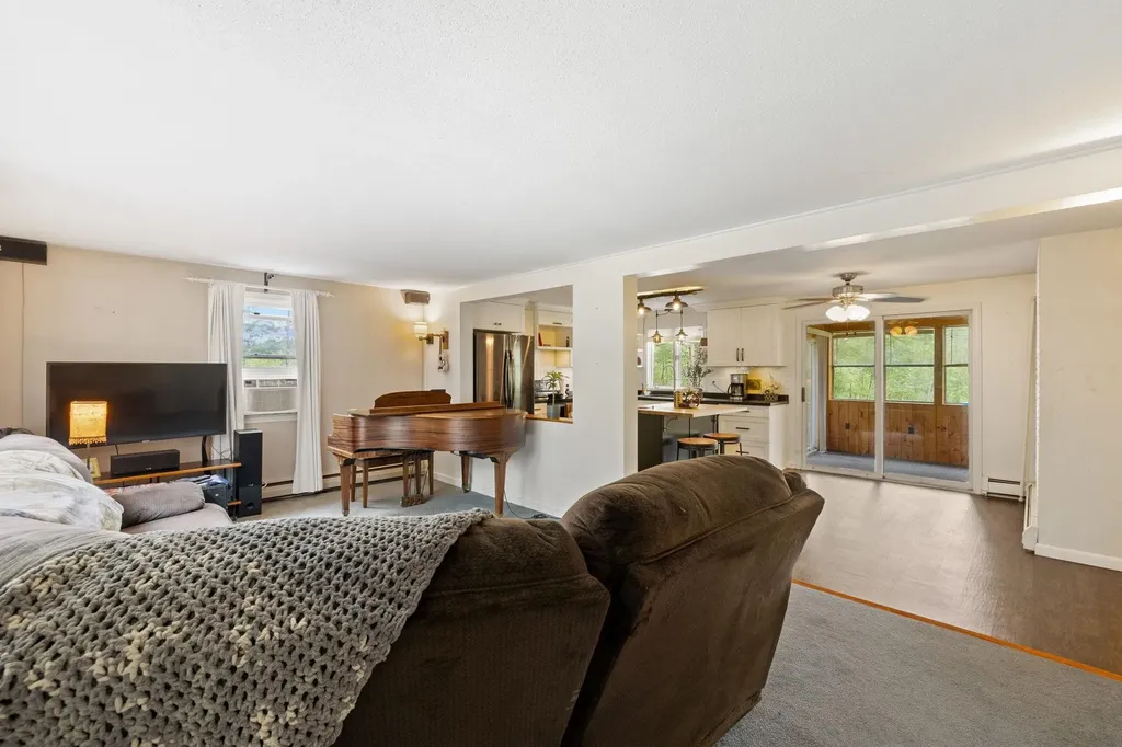 569 Francestown Road New Boston NH 03070