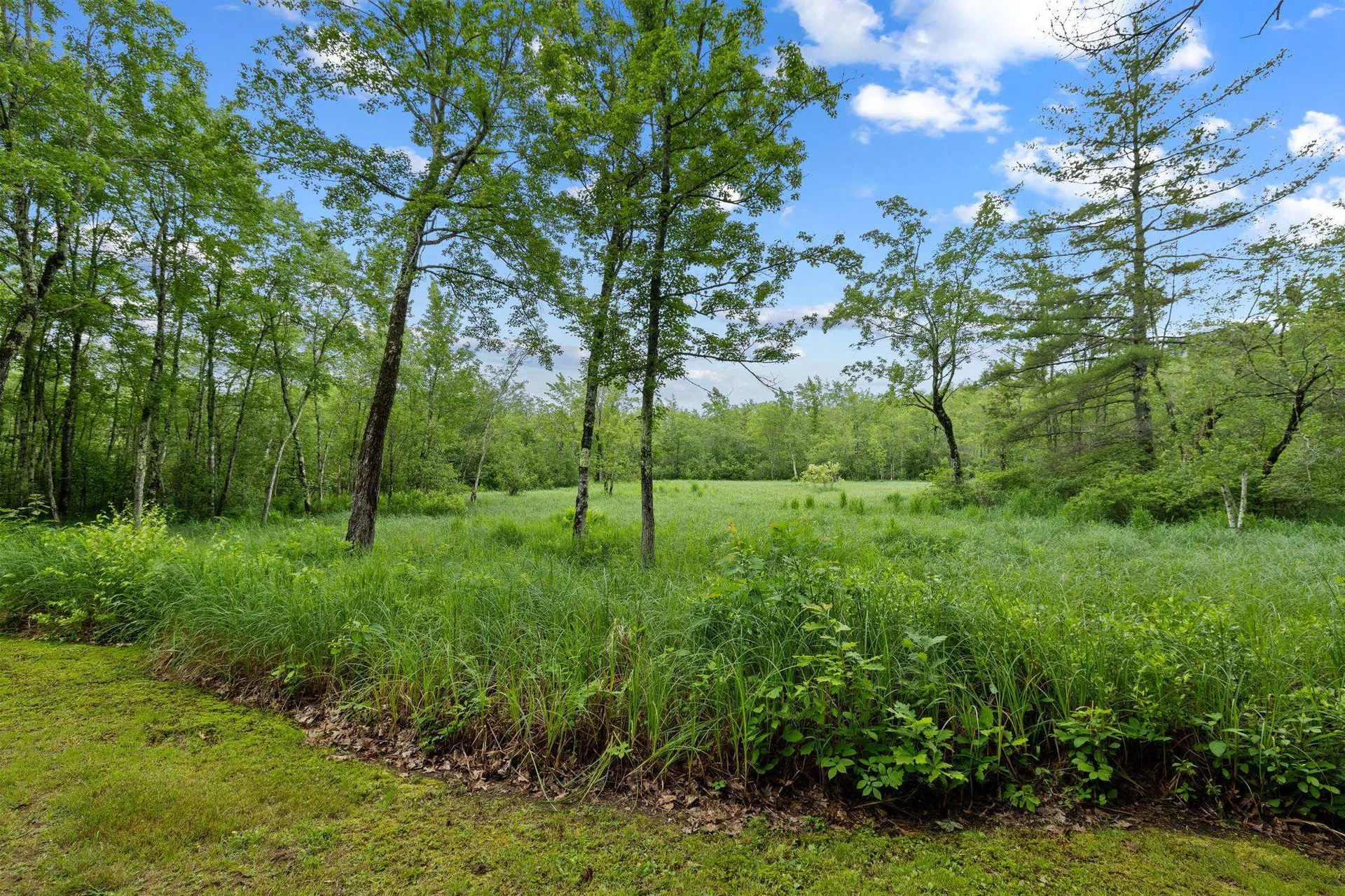 569 Francestown Road New Boston NH 03070