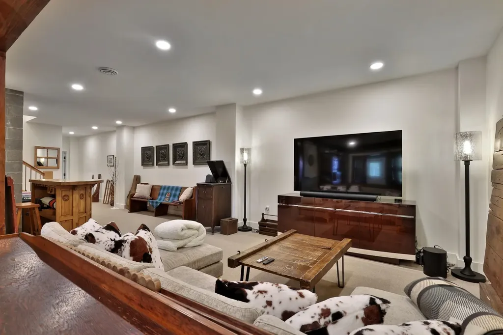 348 Turtle Hill Road Ludlow VT 05149