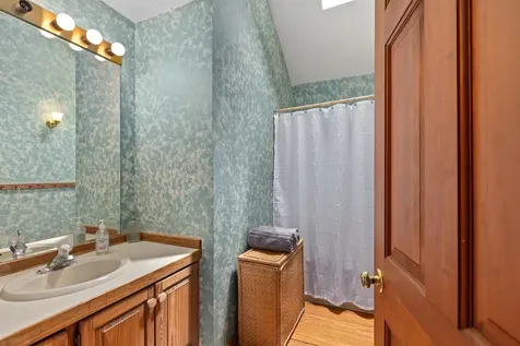 352 Edwins Pond Road Rochester VT 05767