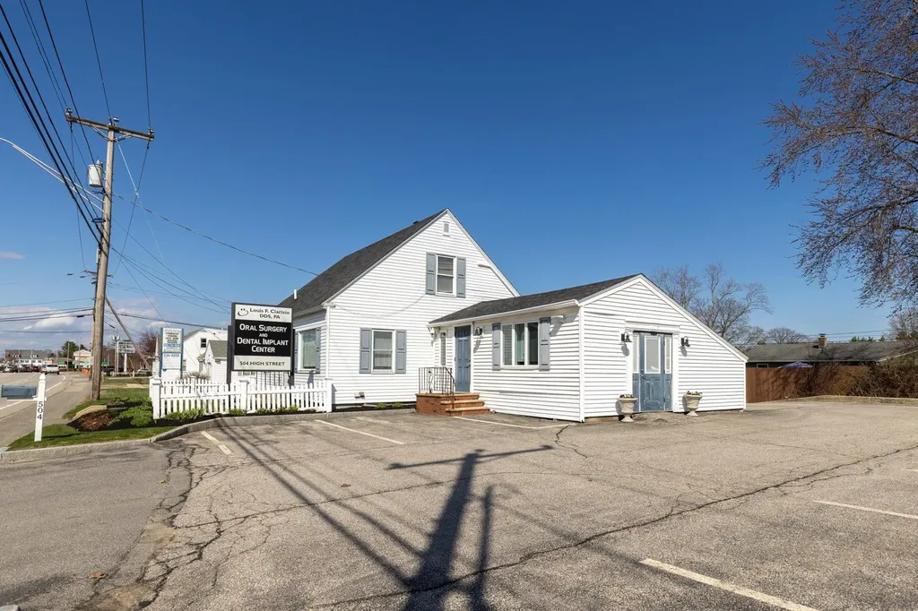 504 High Street Somersworth NH 03878