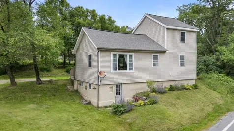 6 Badger Road Goshen NH 03752