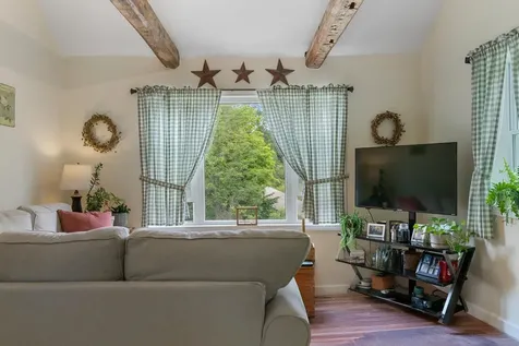6 Badger Road Goshen NH 03752