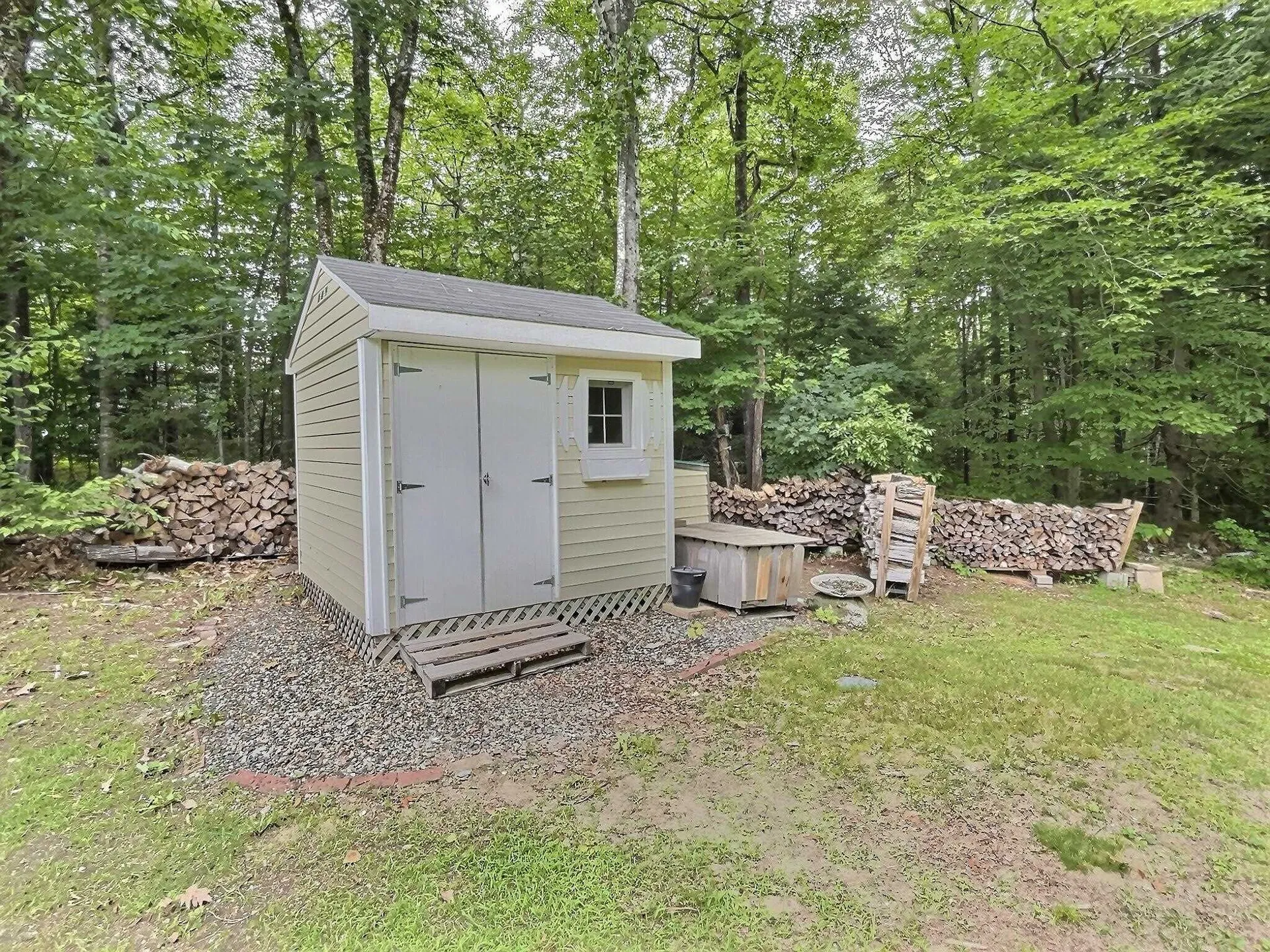 20 Ramblewood Place Newbury NH 03255